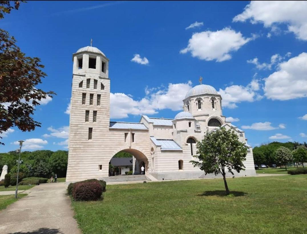 Smart Hostel Белград Екстер'єр фото